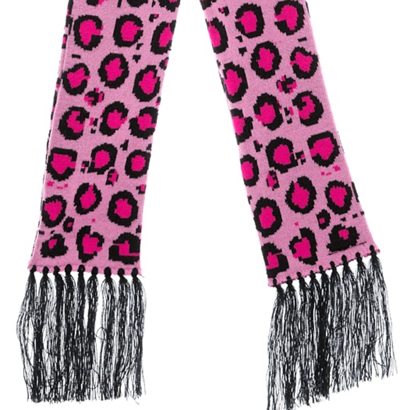 Sourpuss 3 pc  Pink Leopard Beanie Hat & Gloves w  Matching Scarf Knit  New - Picture 5 of 13